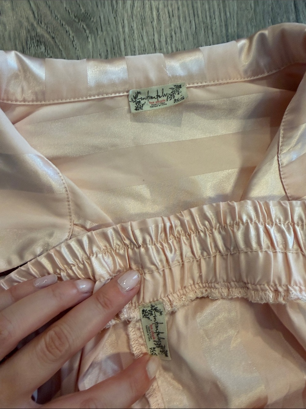 Silky Pink Women's Pajama Set with Contrast Piping intimately free people - Picture 2 of 3
